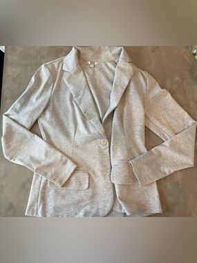 Tag Light Gray Single-Button Women's Blazer
